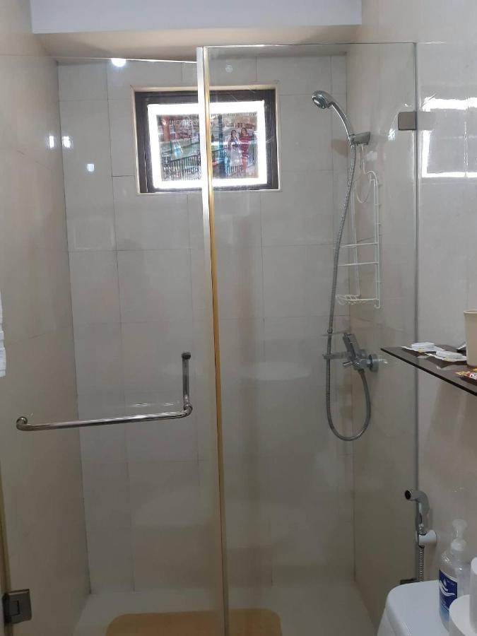 Sarasota Residential Resort Cluster 4 Unit 6B, 6C And 6L By Manny Newport Blvd, Across Naia T3 & Near Resorts World Manila, Pasay City Exterior foto
