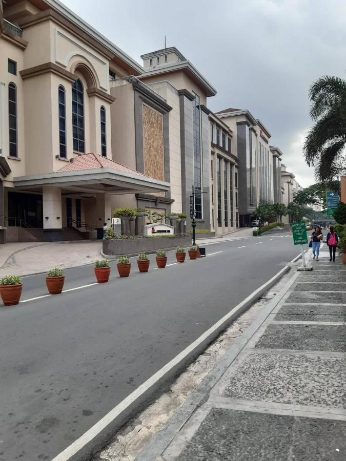 Sarasota Residential Resort Cluster 4 Unit 6B, 6C And 6L By Manny Newport Blvd, Across Naia T3 & Near Resorts World Manila, Pasay City Exterior foto